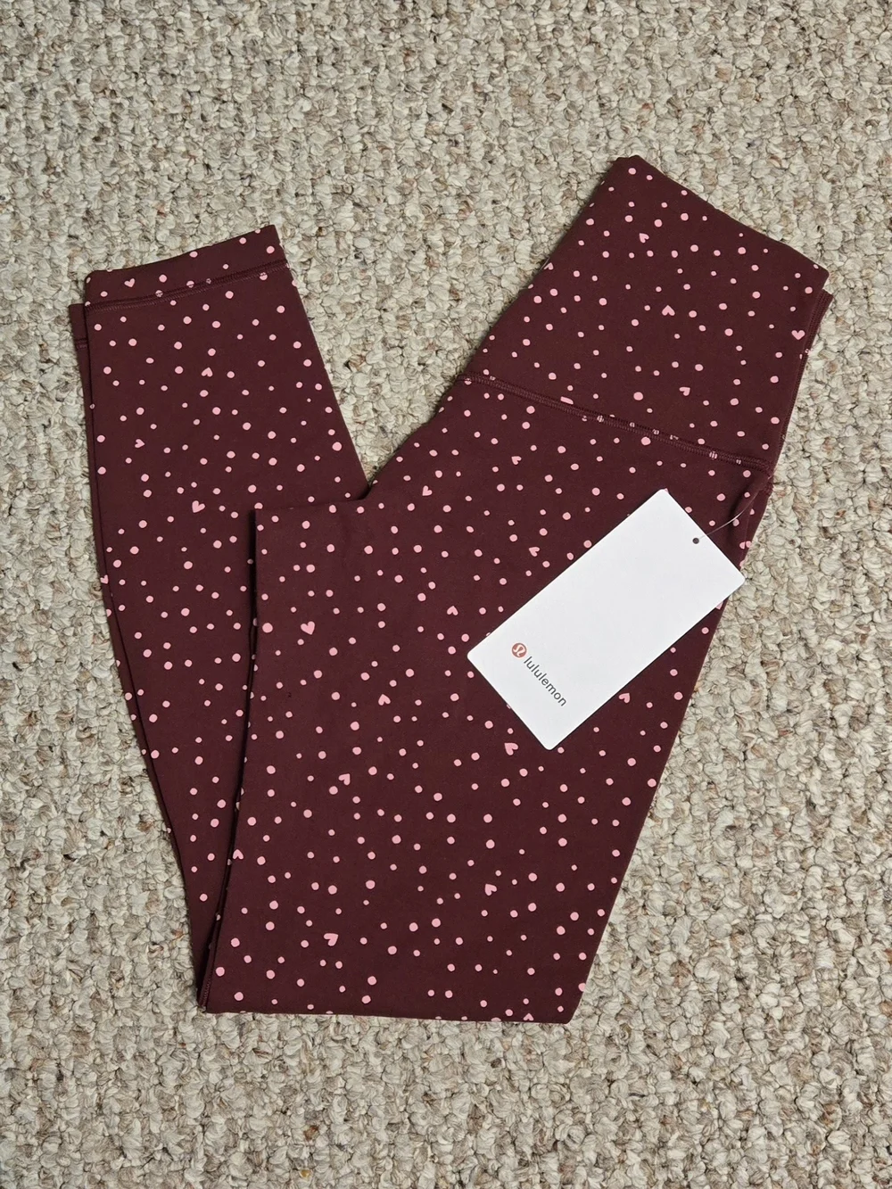 NWT Scattered Hearts Align no Line HR 25 in inseam Women's Size 6 Red